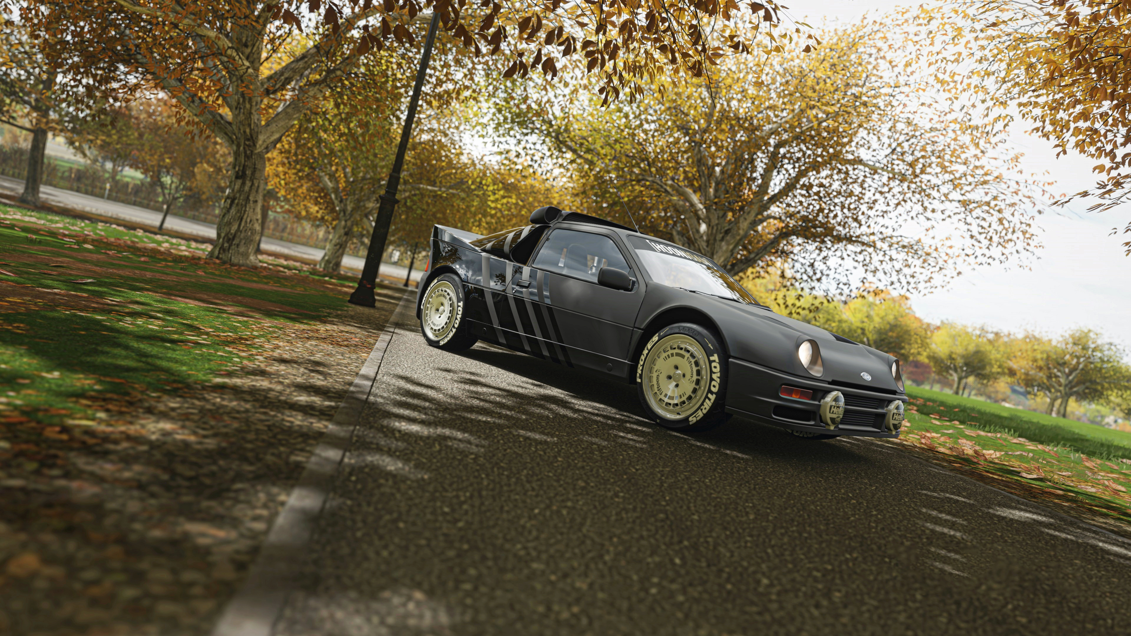 Hoonigan RS200 Evolution 1986 front view of car