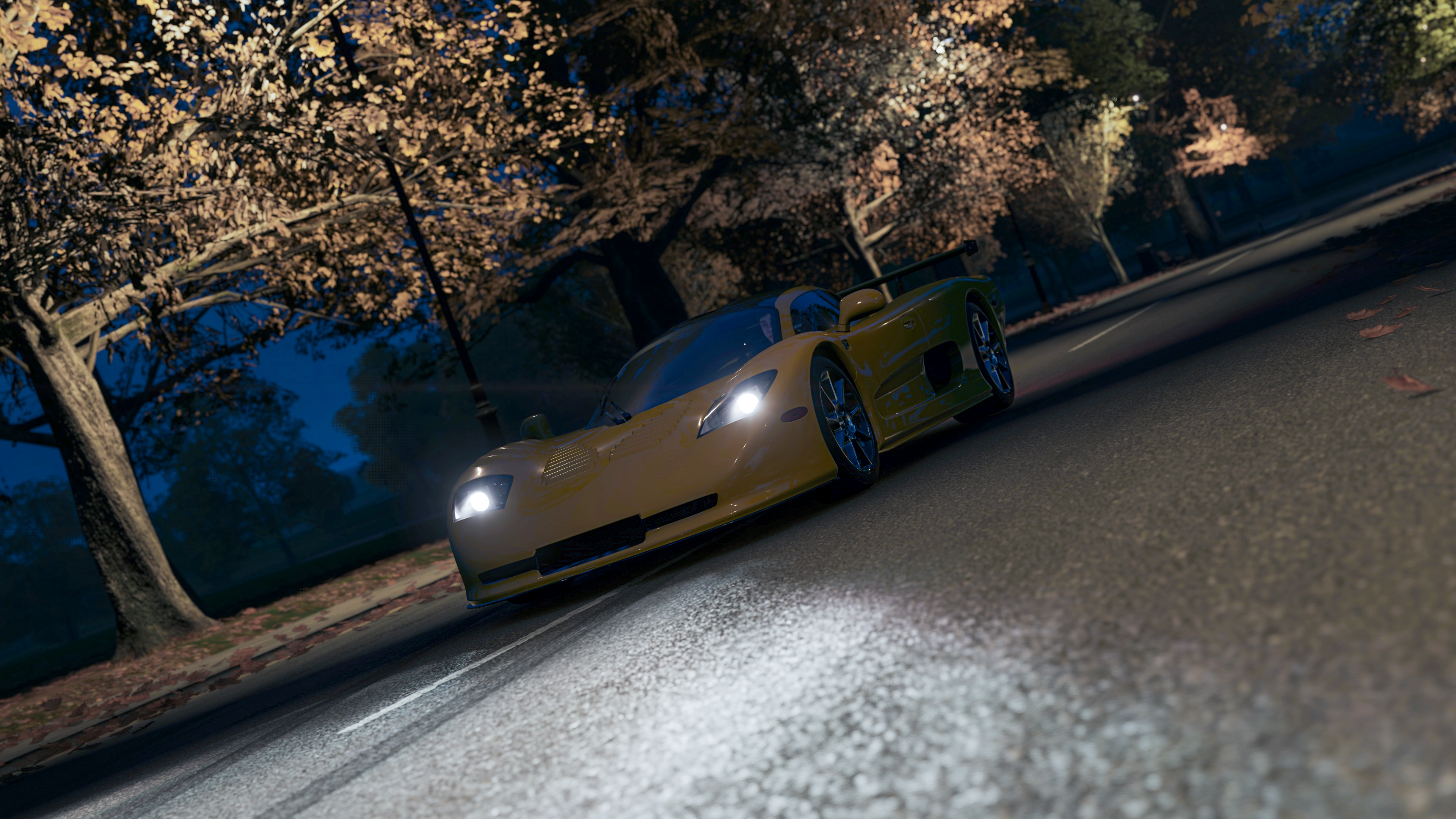 Mosler MT900S 2010 front view photo